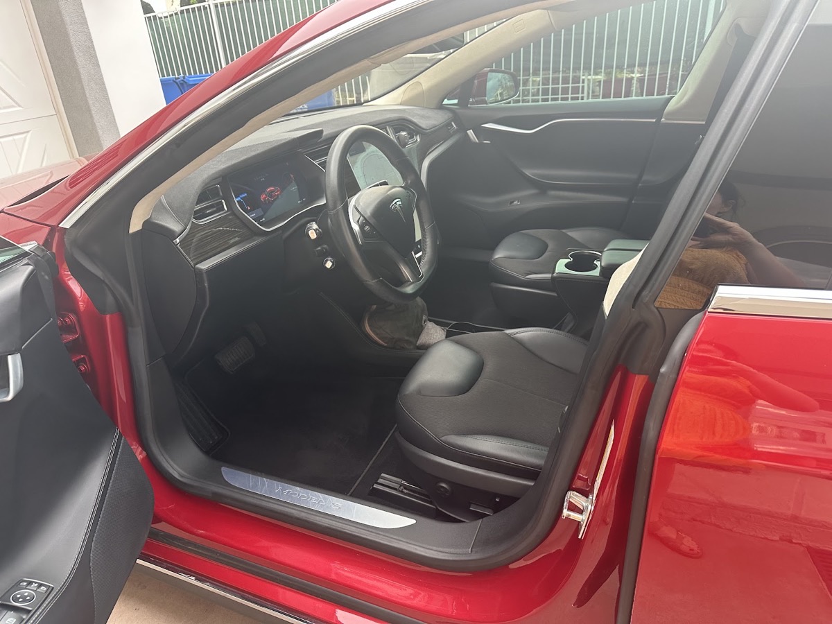 Tesla Model S interior after a full interior detail